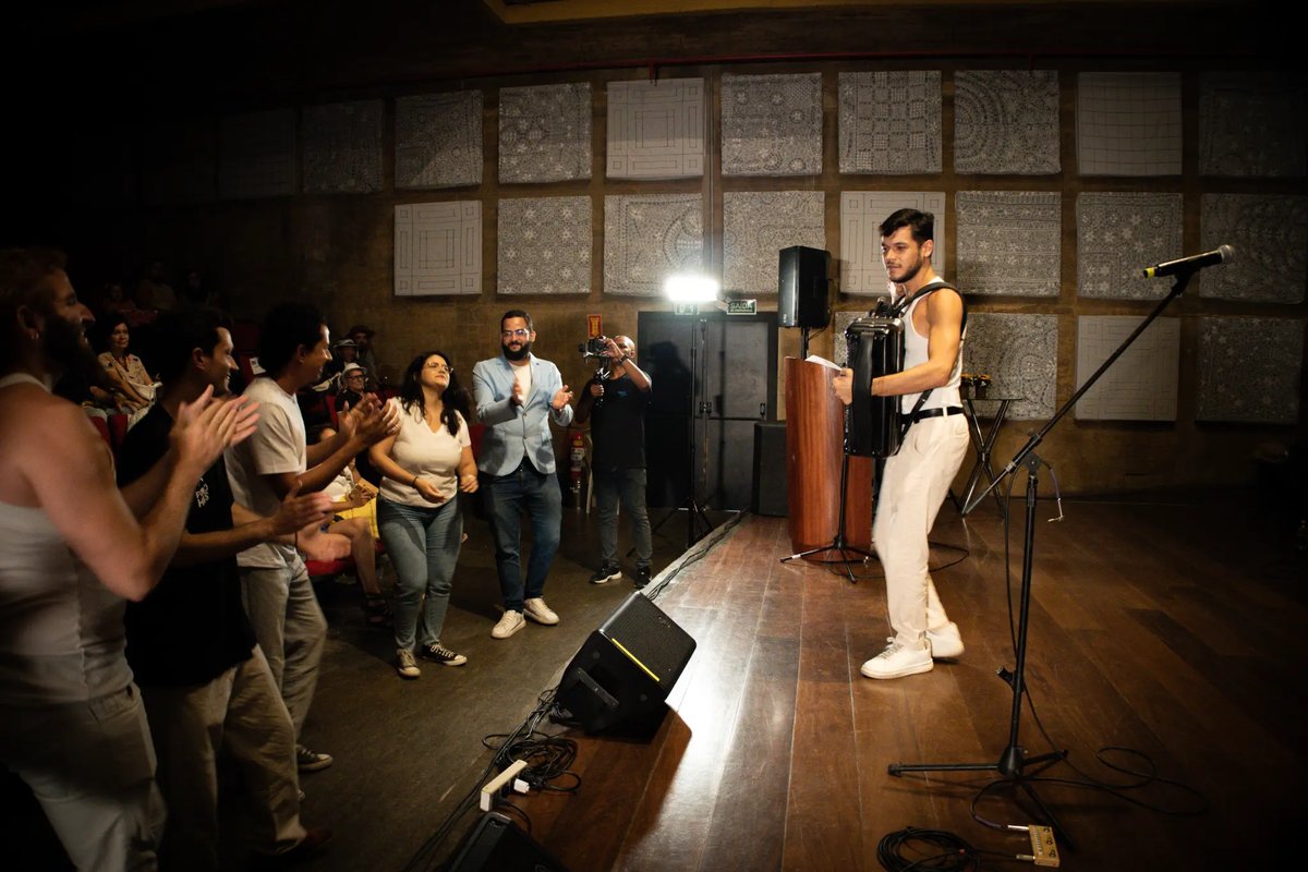 Músicos apoiam o movimento